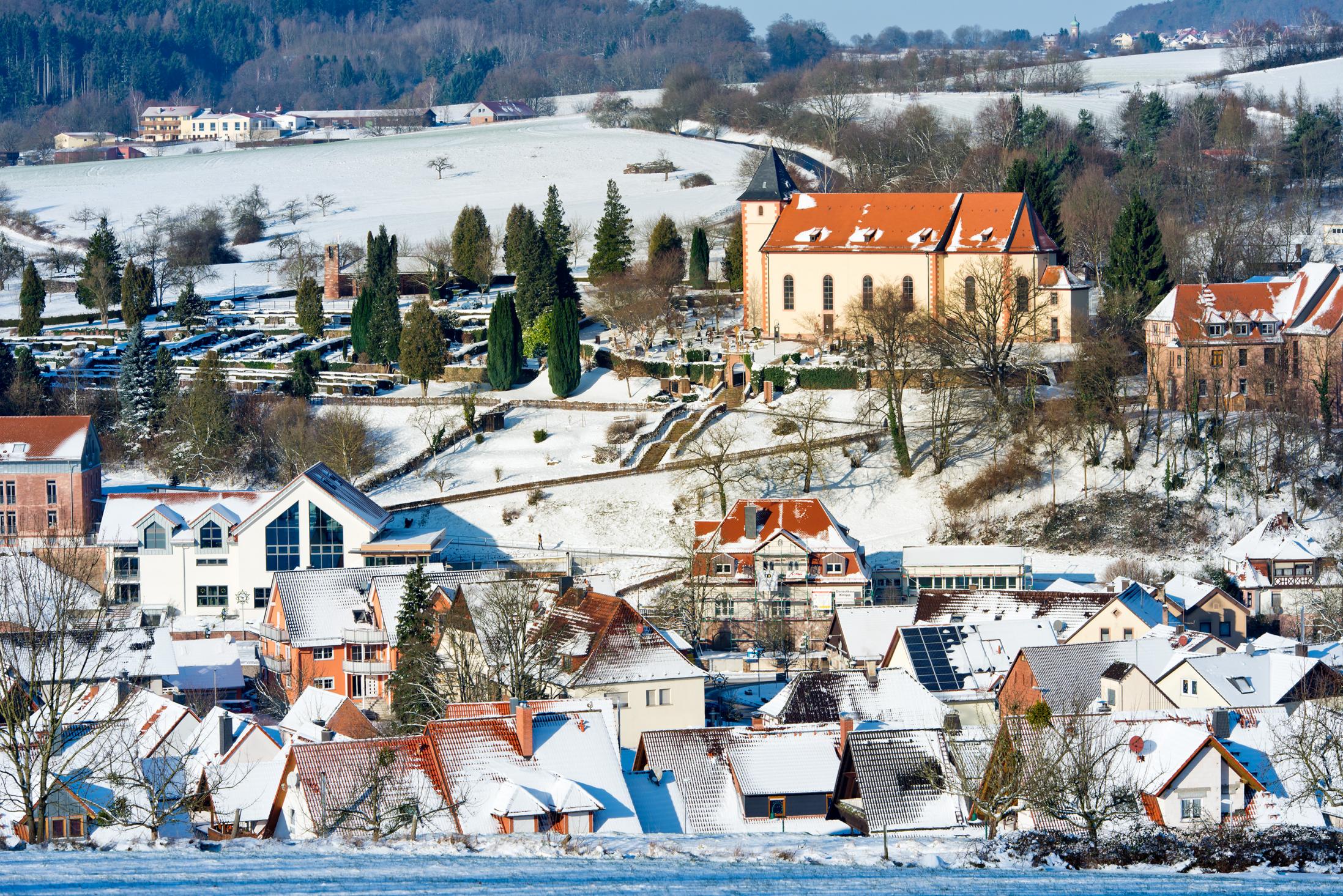 Vituskirche im Winter © Martin Mahlmeister