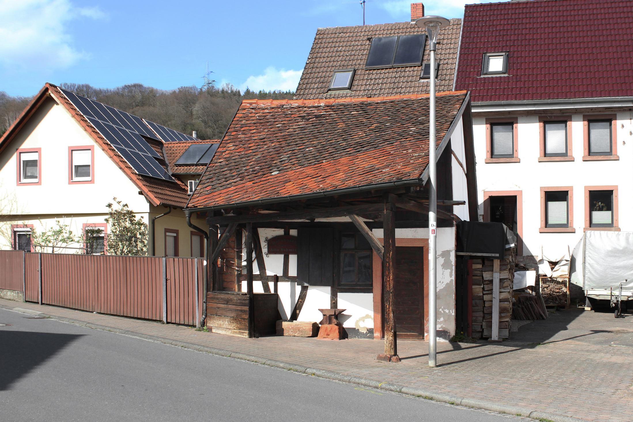 Im 16./17. Jahrhundert stand das kleine Fachwerkgebäude noch am äußeren westlichen Ortsrand. Foto: LAG Main4Eck